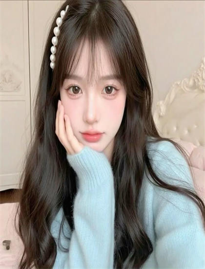 被偷听心声后,魔君他杀疯了现实意义探讨引人入胜的：社会影响与现实关联分析